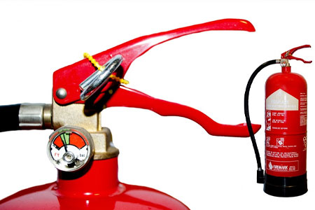 Fire Extinguishers: Disposable vs. Rechargeable